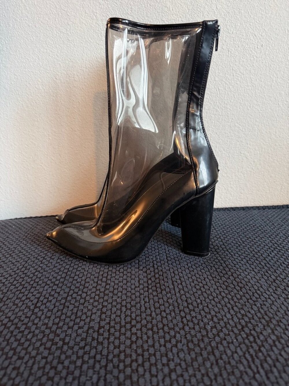Women's Size 7 Clear Heel Boots Perfect for Rain